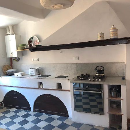 Matteotti 45 Daire Sarzana Dış mekan fotoğraf