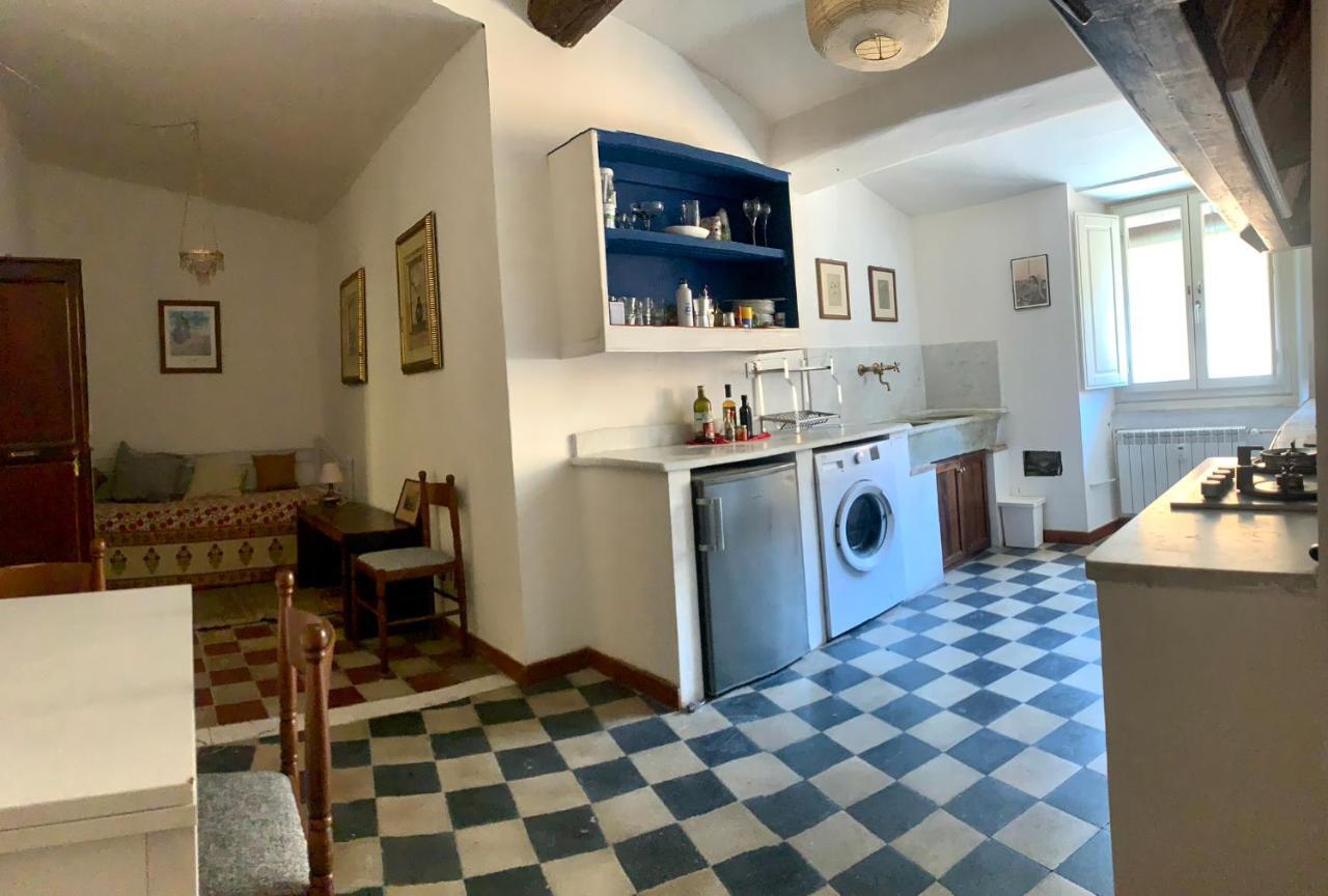 Matteotti 45 Daire Sarzana Dış mekan fotoğraf